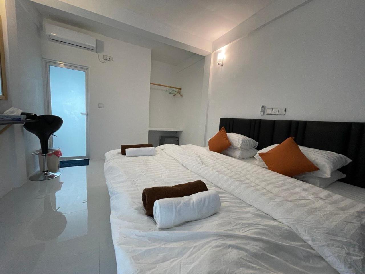 Dacha Thoddoo White Sand Extérieur photo