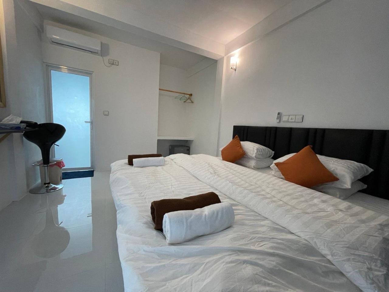 Dacha Thoddoo White Sand Extérieur photo