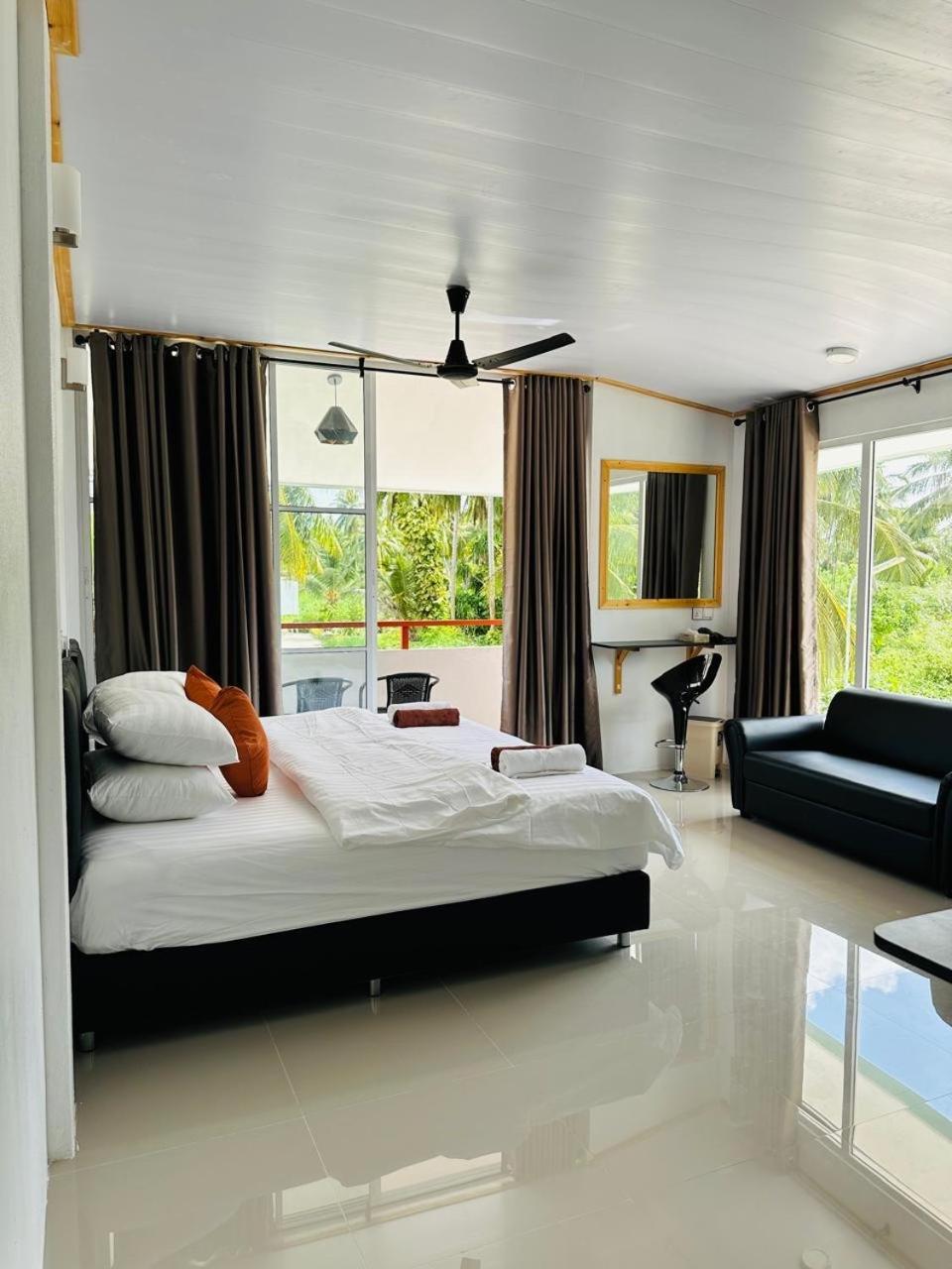 Dacha Thoddoo White Sand Extérieur photo