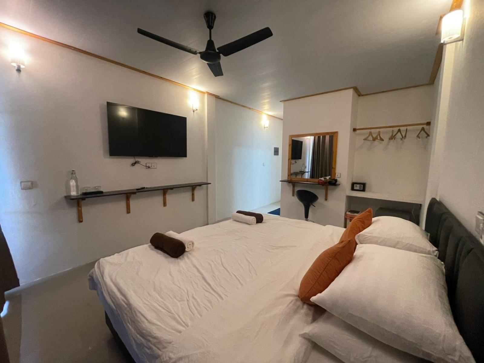 Dacha Thoddoo White Sand Extérieur photo
